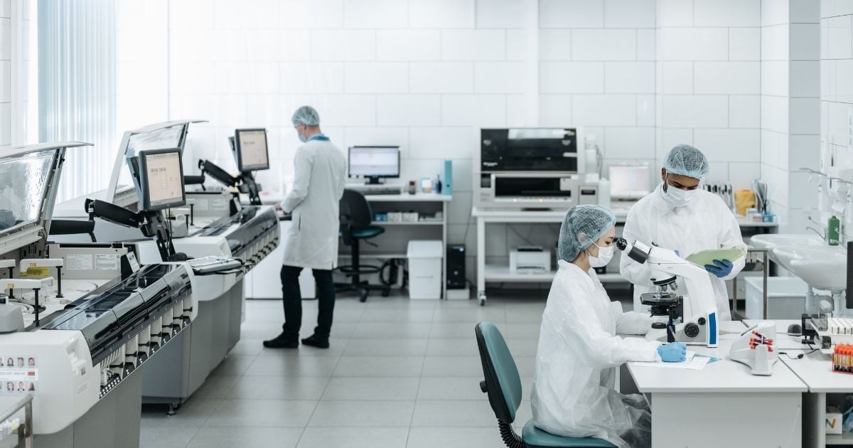 People working in a well built laboratory that was planned and executed well during the renovations