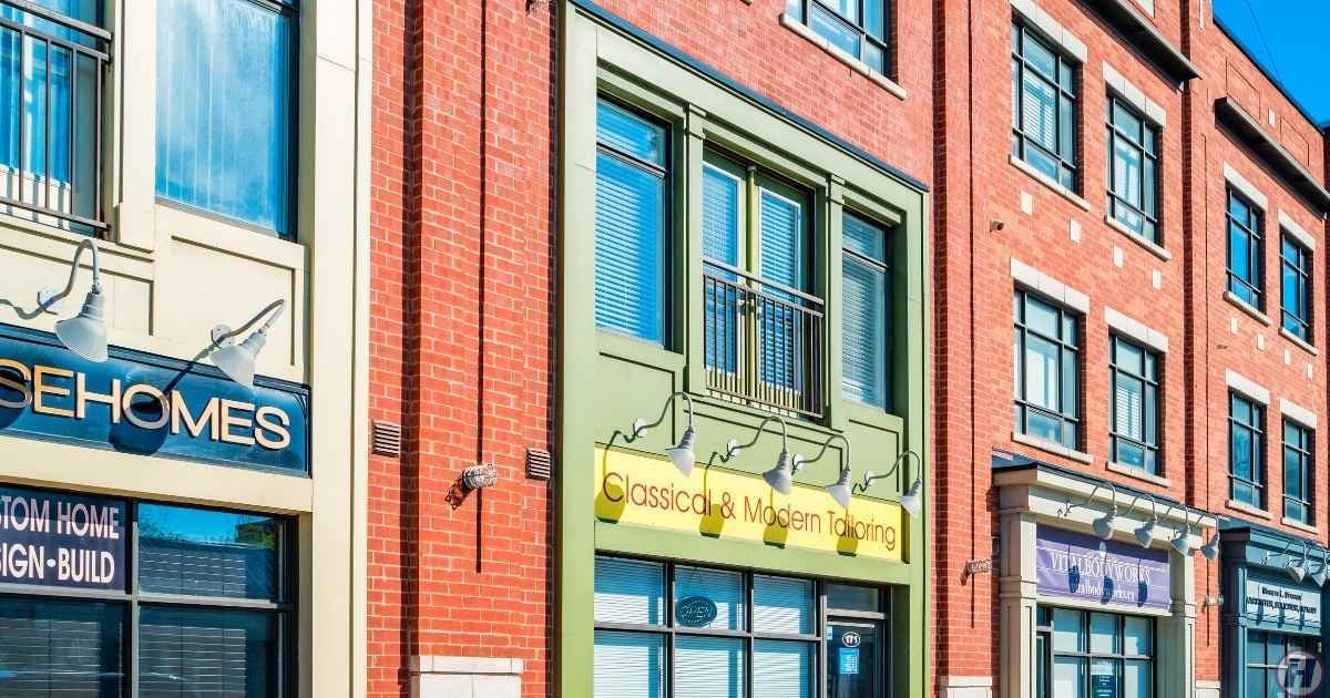 New England Strip Mall In need of Preventative Maintenance