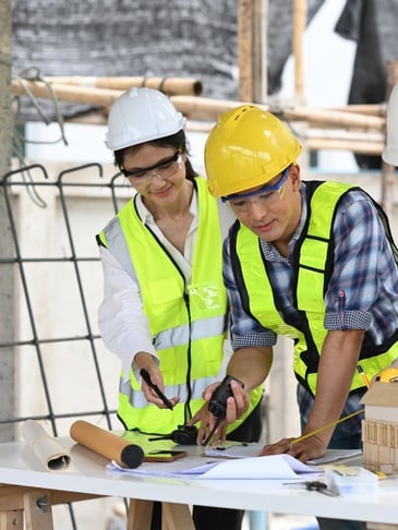 Multiple technicians going over maintenance